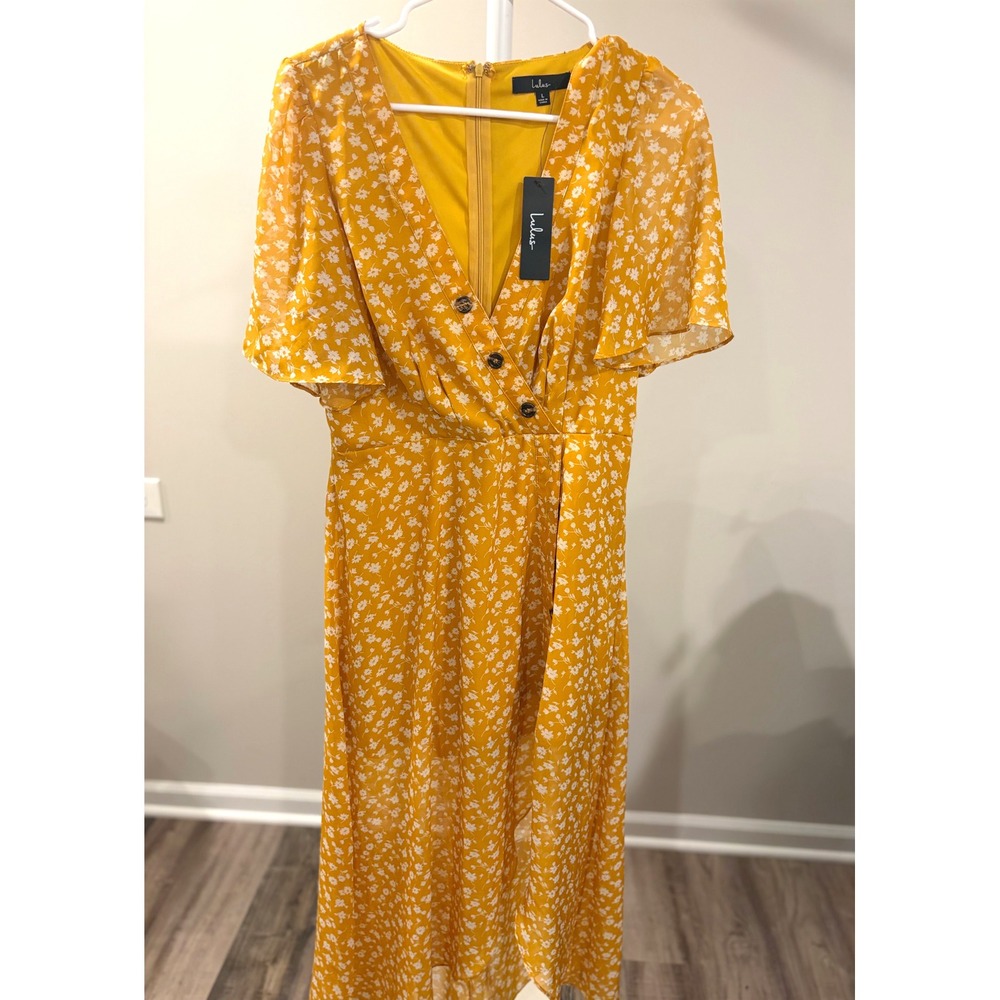 Lulus NWT Mustard Yellow Floral Flutter Sleeve Faux Button Summer Maxi Dress